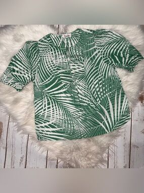 Panama Jack Green Palm-Print Women’s Blouse - Casual Short Sleeve Top Medium